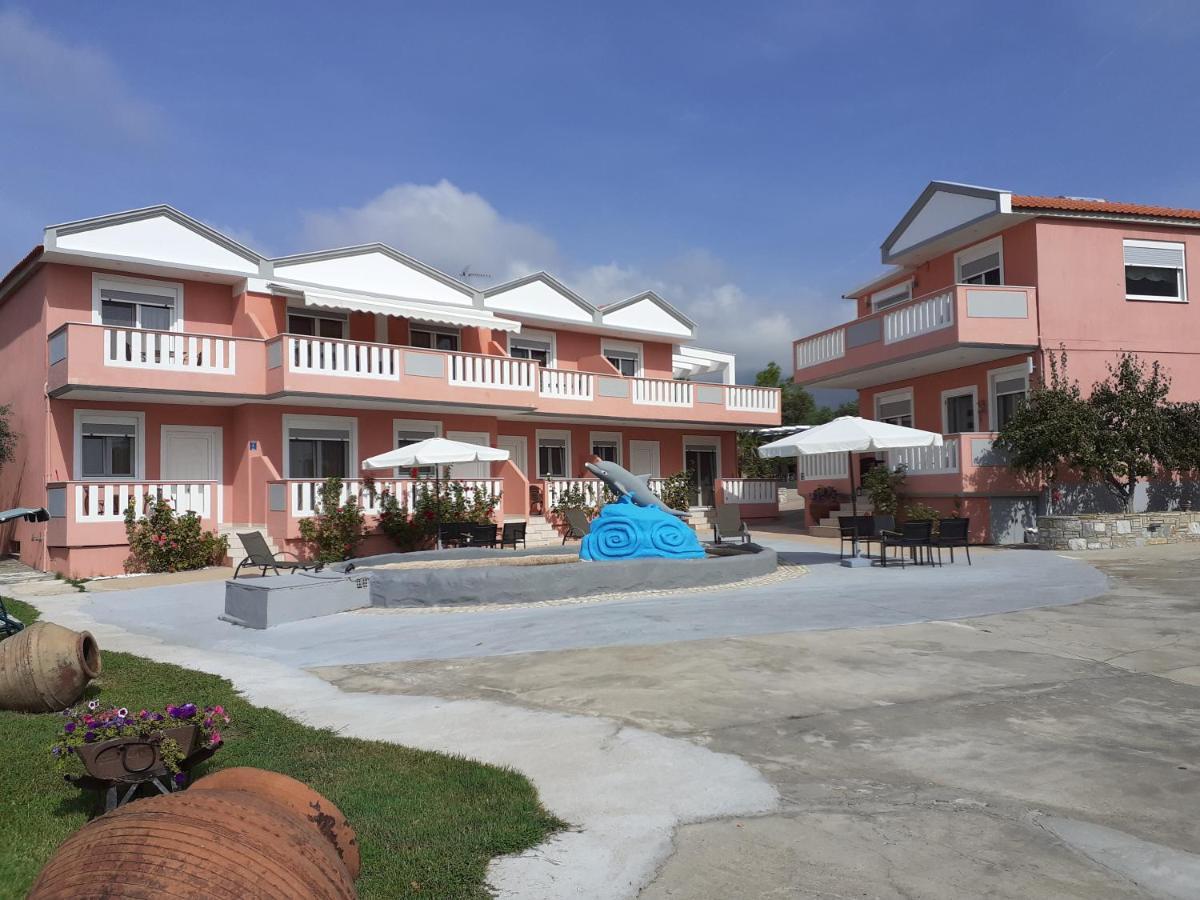 Blue Horizon Apartments&Maisonettes リメナリア エクステリア 写真